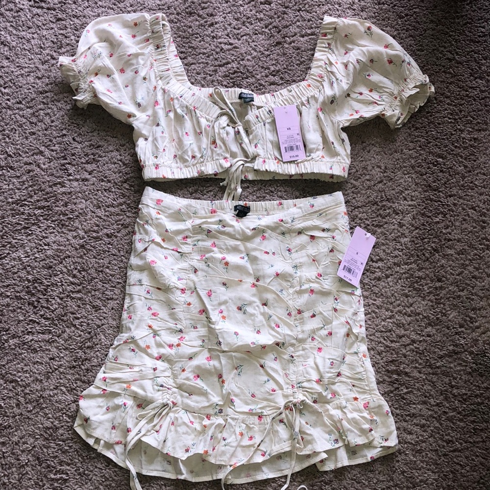 Wild Fable 2 piece skirt set